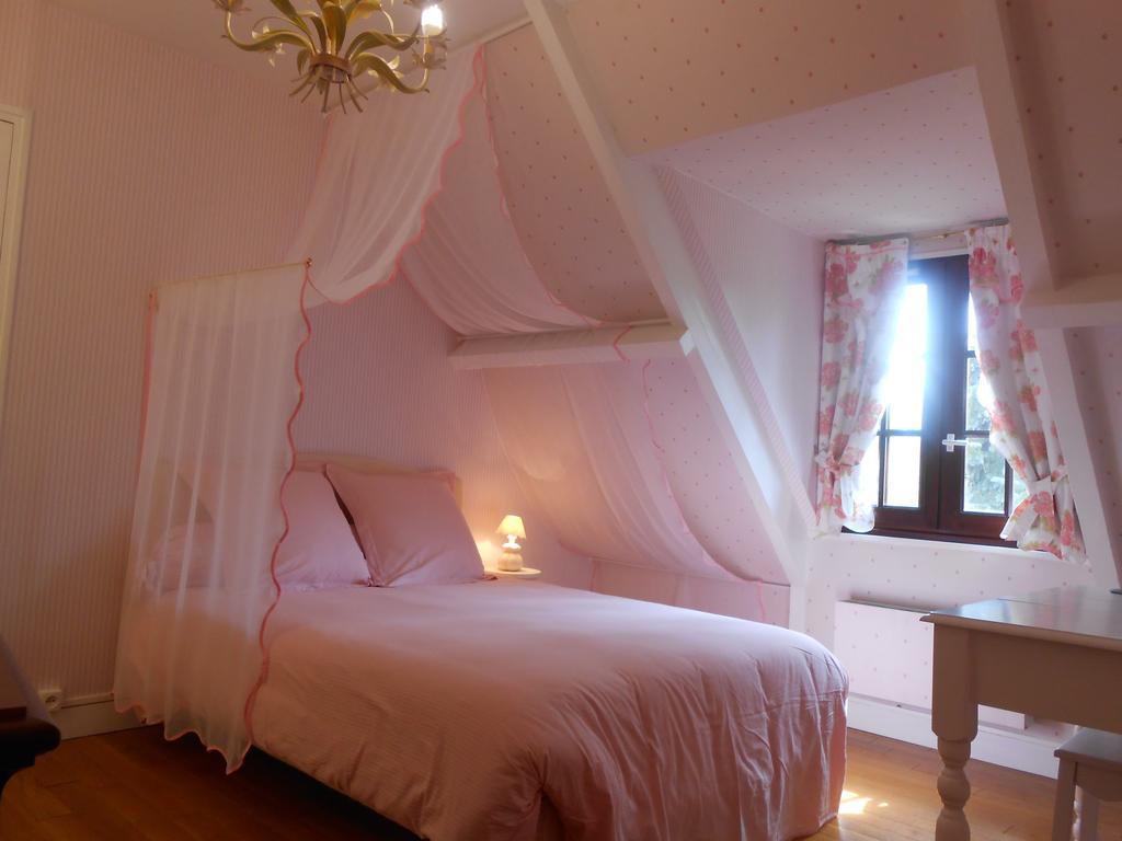 Aux Marguerites Villa Sainte-Genevieve-les-Gasny Стая снимка