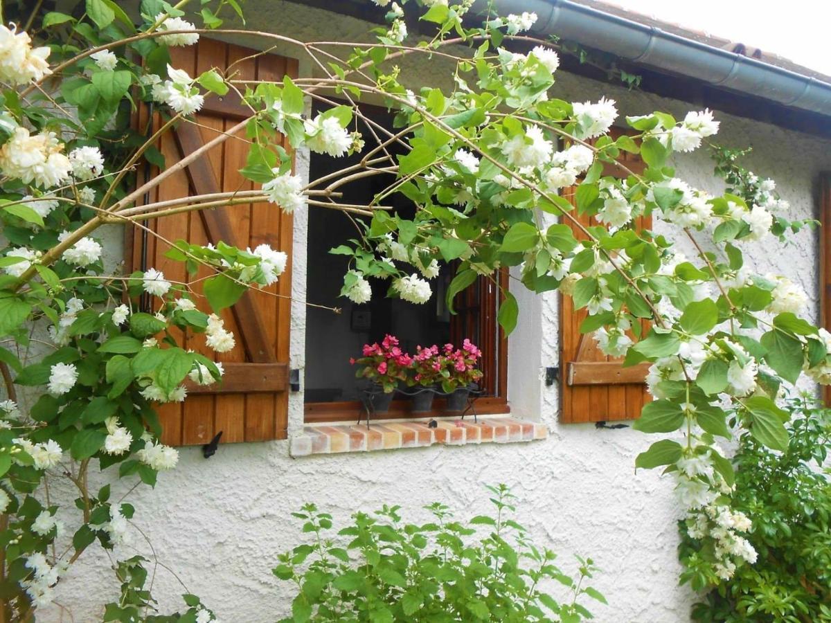 Aux Marguerites Villa Sainte-Genevieve-les-Gasny Екстериор снимка